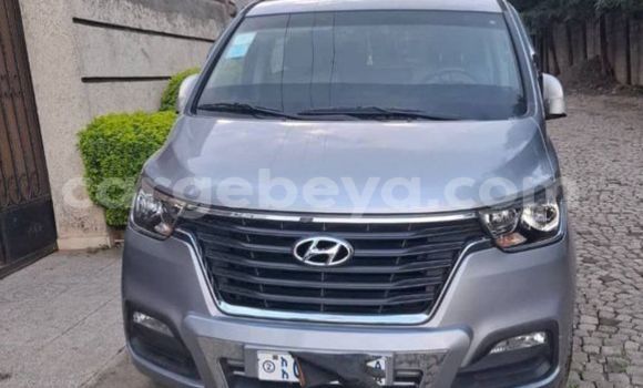 ይግዙ ያገለገለ Hyundai Starex ሌላ መኪና በ አርባምንጭ በ ደቡብ ይግዙ ያገለገለ Hyundai Starex ሌላ መኪና በ አርባምንጭ በ ደቡብ