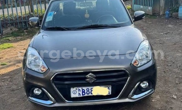 ይግዙ ያገለገለ Suzuki Dzire ሌላ መኪና በ አቢይቲ–ካና በ ኢትዮጵያ