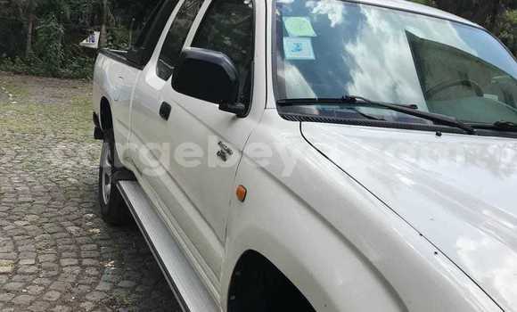 Buy Used Toyota Hilux White Car in Addis–Ababa in Ethiopia Buy Used Toyota Hilux White Car in Addis–Ababa in Ethiopia