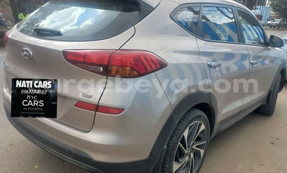 Buy Used Hyundai Tucson Other Car in Addis–Ababa in Ethiopia Buy Used Hyundai Tucson Other Car in Addis–Ababa in Ethiopia