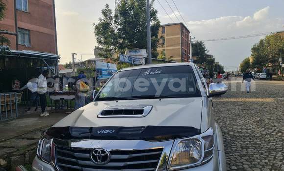 Buy Used Toyota Kluger Other Car in Addis 'Alem in Amhara