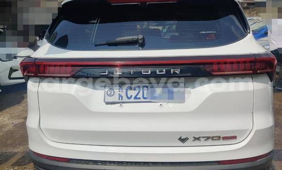 Buy Used Toyota Camry (Japan) White Car in Addis–Ababa in Ethiopia Buy Used Toyota Camry (Japan) White Car in Addis–Ababa in Ethiopia