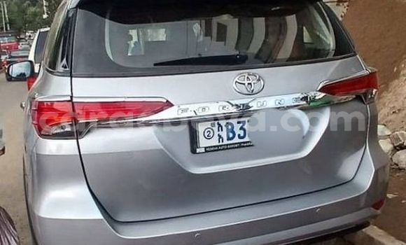 Buy Used Toyota Fortuner Other Car in Abomsa in Oromia Buy Used Toyota Fortuner Other Car in Abomsa in Oromia