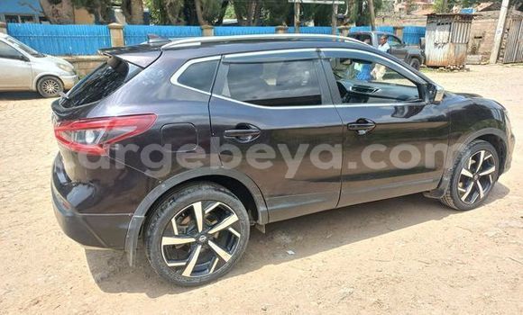 ይግዙ ያገለገለ Nissan Qashqai ሌላ መኪና በ አዲስ አበባ በ ኢትዮጵያ ይግዙ ያገለገለ Nissan Qashqai ሌላ መኪና በ አዲስ አበባ በ ኢትዮጵያ