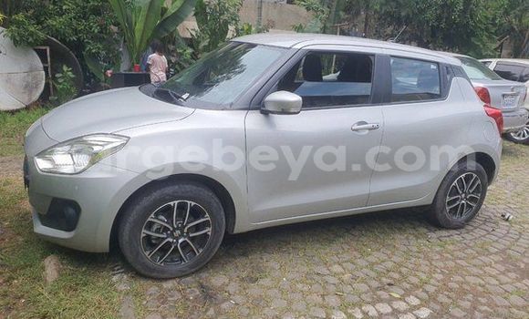 ይግዙ ያገለገለ Acura CSX ሌላ መኪና በ አዲስ አበባ በ ኢትዮጵያ