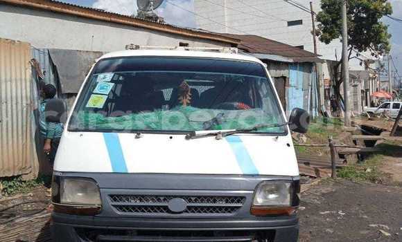 Buy Used Toyota Alphard White Car in Addiet–Canna in Ethiopia Buy Used Toyota Alphard White Car in Addiet–Canna in Ethiopia