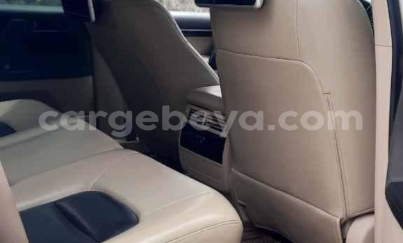 Buy Used Toyota Land Cruiser White Car in Addigrat in Tigray Buy Used Toyota Land Cruiser White Car in Addigrat in Tigray