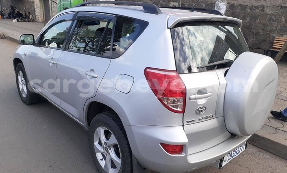 Buy Used Toyota RAV4 Other Car in Addis–Ababa in Ethiopia Buy Used Toyota RAV4 Other Car in Addis–Ababa in Ethiopia