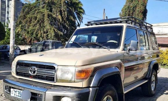 Buy Used Toyota Land Cruiser Other Car in Addis–Ababa in Ethiopia Buy Used Toyota Land Cruiser Other Car in Addis–Ababa in Ethiopia