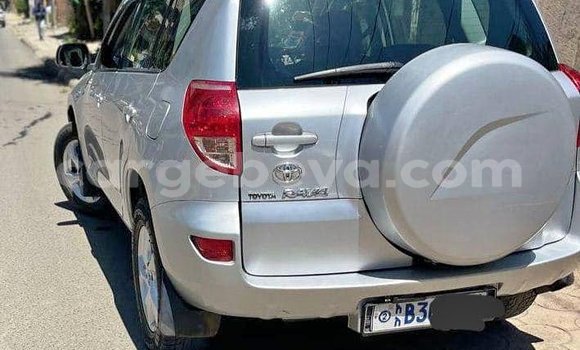 Buy Used Toyota RAV4 Other Car in Addis–Ababa in Ethiopia Buy Used Toyota RAV4 Other Car in Addis–Ababa in Ethiopia
