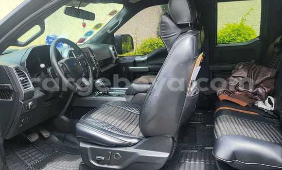 ይግዙ ያገለገለ Ford F–150 ጥቁር መኪና በ አዲስ አበባ በ ኢትዮጵያ ይግዙ ያገለገለ Ford F–150 ጥቁር መኪና በ አዲስ አበባ በ ኢትዮጵያ