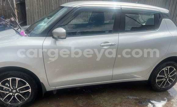 ይግዙ ያገለገለ Suzuki Swift ሌላ መኪና በ አዲስ አበባ በ ኢትዮጵያ ይግዙ ያገለገለ Suzuki Swift ሌላ መኪና በ አዲስ አበባ በ ኢትዮጵያ