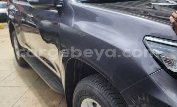ይግዙ ያገለገለ Toyota Land Cruiser Prado ሌላ መኪና በ አዲስ አበባ በ ኢትዮጵያ ይግዙ ያገለገለ Toyota Land Cruiser Prado ሌላ መኪና በ አዲስ አበባ በ ኢትዮጵያ