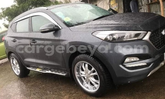 ይግዙ ያገለገለ Hyundai Tucson ሌላ መኪና በ አዲስ አበባ በ ኢትዮጵያ ይግዙ ያገለገለ Hyundai Tucson ሌላ መኪና በ አዲስ አበባ በ ኢትዮጵያ