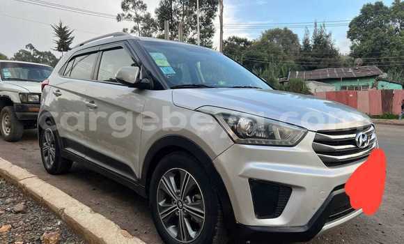 ይግዙ ያገለገለ Hyundai Creta ሌላ መኪና በ አዲስ አበባ በ ኢትዮጵያ