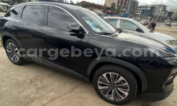 ይግዙ ያገለገለ Jaguar F-Type SVR ጥቁር መኪና በ አዲስ አበባ በ ኢትዮጵያ ይግዙ ያገለገለ Jaguar F-Type SVR ጥቁር መኪና በ አዲስ አበባ በ ኢትዮጵያ