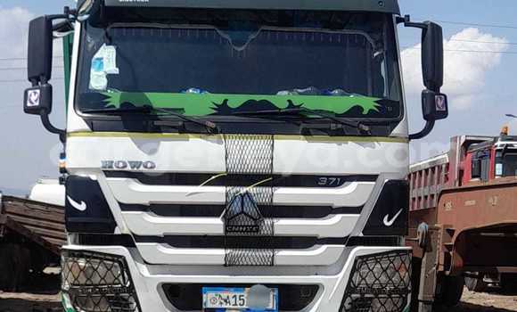 ይግዙ ያገለገለ Volvo F4 ሌላ የጭነት መኪና በ አክል በ ትግራይ ይግዙ ያገለገለ Volvo F4 ሌላ የጭነት መኪና በ አክል በ ትግራይ