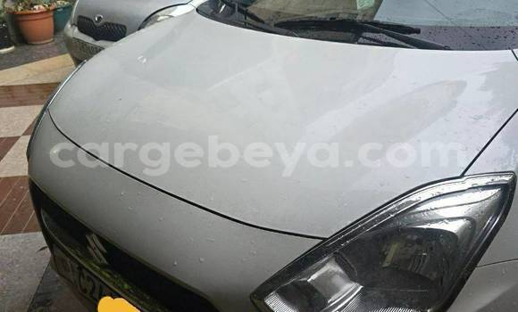 ይግዙ ያገለገለ Suzuki Swift ነጭ መኪና በ አዲስ አበባ በ ኢትዮጵያ ይግዙ ያገለገለ Suzuki Swift ነጭ መኪና በ አዲስ አበባ በ ኢትዮጵያ