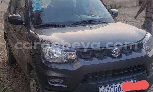 ይግዙ ያገለገለ Suzuki Samurai ጥቁር መኪና በ አዲስ አበባ በ ኢትዮጵያ ይግዙ ያገለገለ Suzuki Samurai ጥቁር መኪና በ አዲስ አበባ በ ኢትዮጵያ