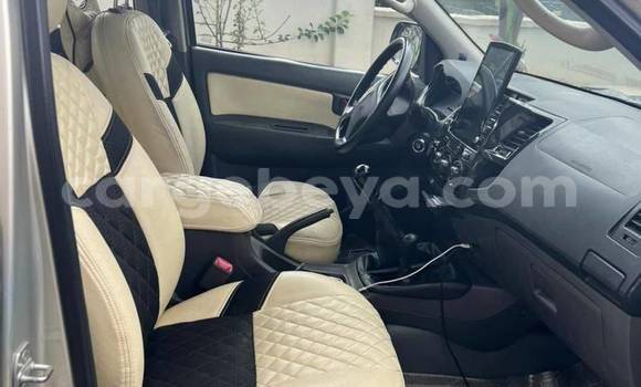 ይግዙ ያገለገለ Toyota Hilux ሌላ መኪና በ አቢይቲ–ካና በ ኢትዮጵያ ይግዙ ያገለገለ Toyota Hilux ሌላ መኪና በ አቢይቲ–ካና በ ኢትዮጵያ