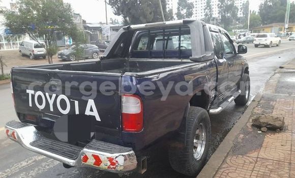 Oofamaa Toyota Alphard Other Makiinaa iti Addi Ark'ay keessatti Amhara keessatti Oofamaa Toyota Alphard Other Makiinaa iti Addi Ark'ay keessatti Amhara keessatti