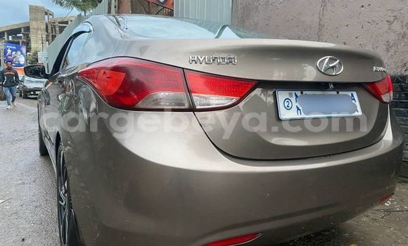 Oofamaa Hyundai Elantra Other Makiinaa iti Addiet–Canna keessatti Ethiopia keessatti Oofamaa Hyundai Elantra Other Makiinaa iti Addiet–Canna keessatti Ethiopia keessatti