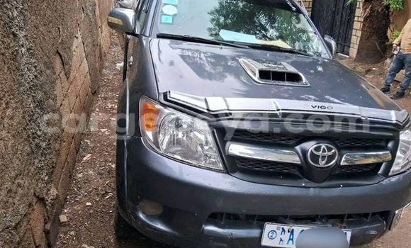 Oofamaa Toyota Hilux Other Makiinaa iti Abiy Adi keessatti Tigray keessatti Oofamaa Toyota Hilux Other Makiinaa iti Abiy Adi keessatti Tigray keessatti