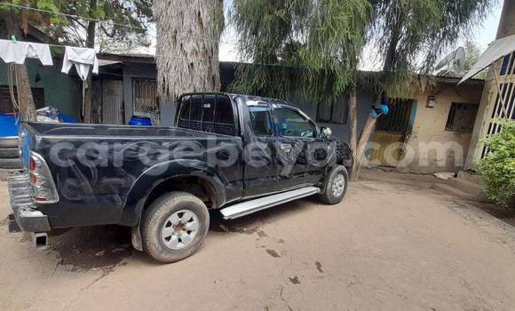 Oofamaa Toyota 4Runner Other Makiinaa iti Abiy Adi keessatti Tigray keessatti Oofamaa Toyota 4Runner Other Makiinaa iti Abiy Adi keessatti Tigray keessatti