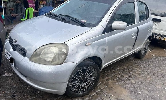 Oofamaa Toyota Vitz Other Makiinaa iti Abomsa keessatti Oromia keessatti Oofamaa Toyota Vitz Other Makiinaa iti Abomsa keessatti Oromia keessatti