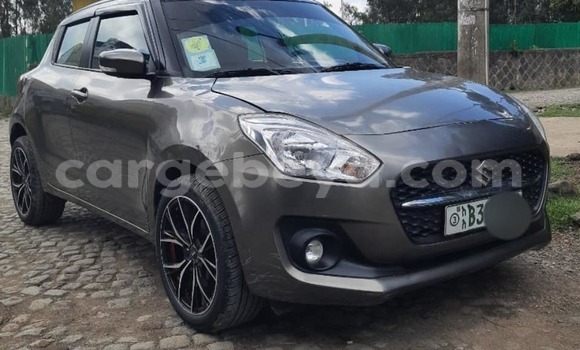 Oofamaa Suzuki Swift Other Makiinaa iti Addis 'Alem keessatti Amhara keessatti