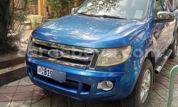 Buy Used Ford Taurus X Blue Car in Addis 'Alem in Amhara Buy Used Ford Taurus X Blue Car in Addis 'Alem in Amhara