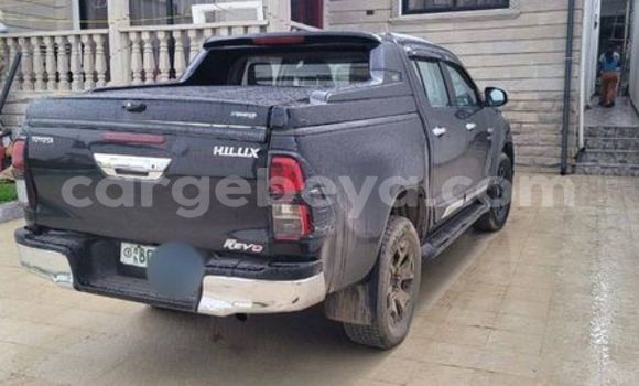 Acheter Occasion Voiture Toyota Hiluxe Revo Autre à Addis Ababa, Ethiopie Acheter Occasion Voiture Toyota Hiluxe Revo Autre à Addis Ababa, Ethiopie