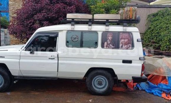 Acheter Occasion Voiture Toyota Land Cruiser Prado Autre à Addis Ababa, Ethiopie Acheter Occasion Voiture Toyota Land Cruiser Prado Autre à Addis Ababa, Ethiopie