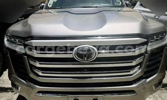 Buy Used Toyota Land Cruiser Prado Other Car in Addis–Ababa in Ethiopia Buy Used Toyota Land Cruiser Prado Other Car in Addis–Ababa in Ethiopia