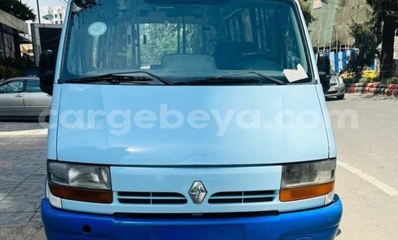 Buy Used Renault Duster White Car in Addis 'Alem in Amhara Buy Used Renault Duster White Car in Addis 'Alem in Amhara