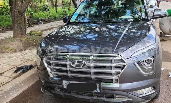 ይግዙ ያገለገለ Hyundai Creta ሌላ መኪና በ አዲስ አበባ በ ኢትዮጵያ