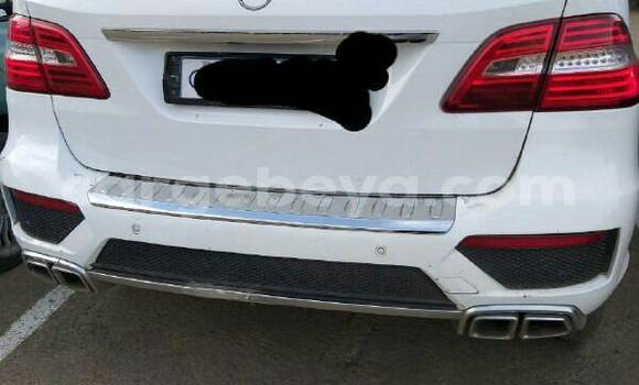 Buy Used Mercedes-Benz ML–Class White Car in Addis–Ababa in Ethiopia Buy Used Mercedes-Benz ML–Class White Car in Addis–Ababa in Ethiopia