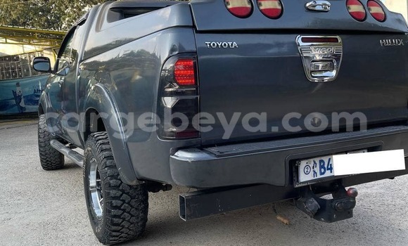 Buy Used Toyota Hilux Black Car in Addis 'Alem in Amhara Buy Used Toyota Hilux Black Car in Addis 'Alem in Amhara