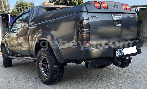 Buy Used Toyota Hilux Black Car in Addis 'Alem in Amhara Buy Used Toyota Hilux Black Car in Addis 'Alem in Amhara