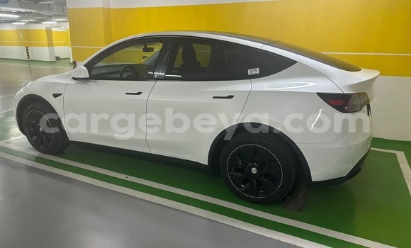 Buy Used Tesla Model 3 White Car in Addis–Ababa in Ethiopia Buy Used Tesla Model 3 White Car in Addis–Ababa in Ethiopia