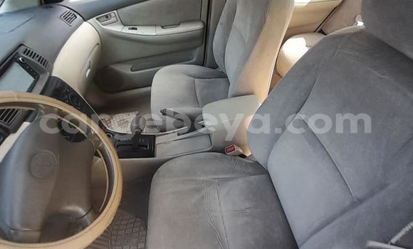 Oofamaa Toyota Corolla Other Makiinaa iti Addis–Ababa keessatti Ethiopia keessatti Oofamaa Toyota Corolla Other Makiinaa iti Addis–Ababa keessatti Ethiopia keessatti