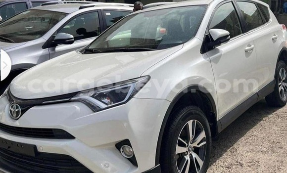 Buy Used Toyota RAV4 White Car in Addis–Ababa in Ethiopia Buy Used Toyota RAV4 White Car in Addis–Ababa in Ethiopia