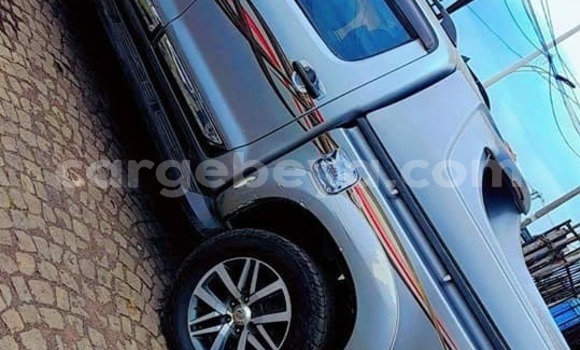 Oofamaa Toyota Hilux Other Makiinaa iti Addis–Ababa keessatti Ethiopia keessatti Oofamaa Toyota Hilux Other Makiinaa iti Addis–Ababa keessatti Ethiopia keessatti