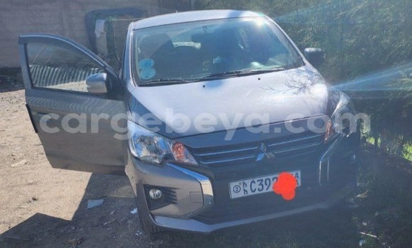 ይግዙ ያገለገለ Mitsubishi Attrage ሌላ መኪና በ አዲስ አለም በ አማራ