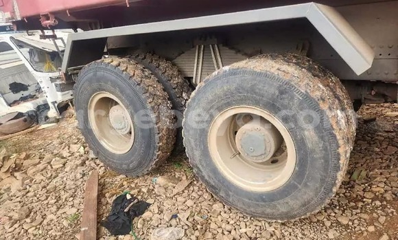 Buy Used Sino Howo Red Truck in Addis–Ababa in Ethiopia