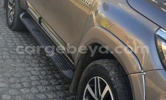 ይግዙ ያገለገለ Toyota Hilux ሌላ መኪና በ አዲስ አበባ በ ኢትዮጵያ ይግዙ ያገለገለ Toyota Hilux ሌላ መኪና በ አዲስ አበባ በ ኢትዮጵያ