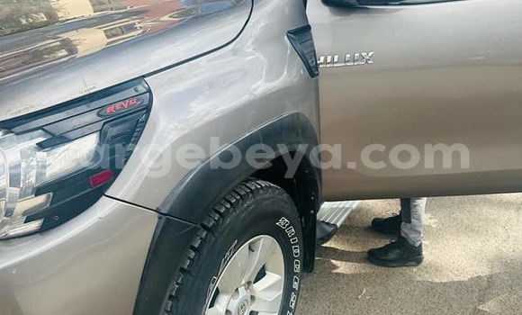 Acheter Occasion Voiture Toyota Hiluxe Revo Autre à Addis Ababa, Ethiopie Acheter Occasion Voiture Toyota Hiluxe Revo Autre à Addis Ababa, Ethiopie