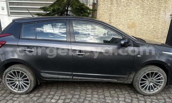 Acheter Occasion Voiture Toyota Yaris Noir à Addis Ababa, Ethiopie Acheter Occasion Voiture Toyota Yaris Noir à Addis Ababa, Ethiopie