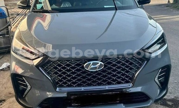 Oofamaa Hyundai Tucson Other Makiinaa iti Addis–Ababa keessatti Ethiopia keessatti