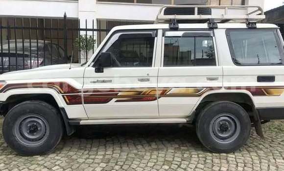 Buy Used Toyota Land Cruiser Prado Other Car in Addis–Ababa in Ethiopia Buy Used Toyota Land Cruiser Prado Other Car in Addis–Ababa in Ethiopia